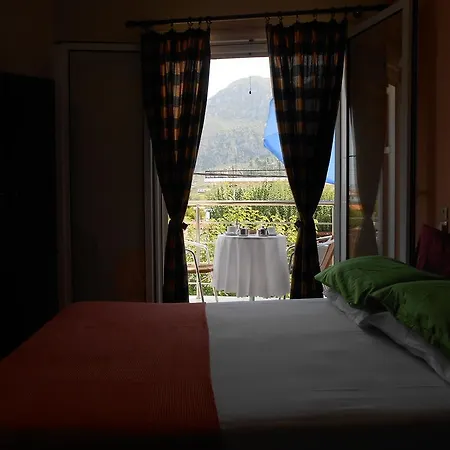 Hotel Neon Astron 2*