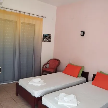 Neon Astron Hotel 2*