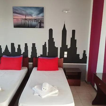Neon Astron Hotel Kamena Vourla