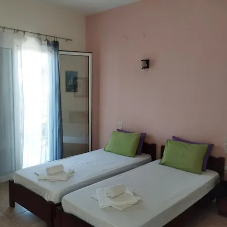 Neon Astron Hotel 2*