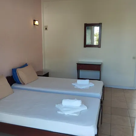 Hotell Neon Astron Kamena Vourla