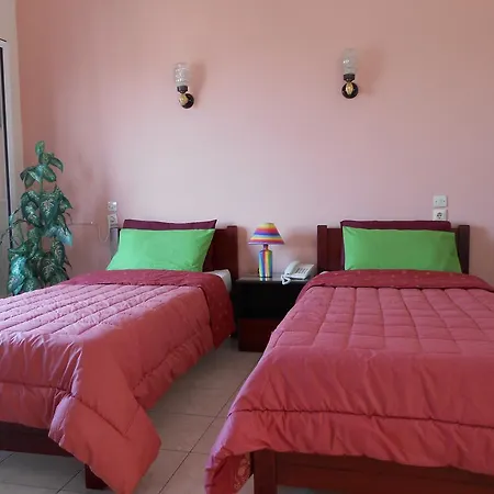 Hotell Neon Astron 2*