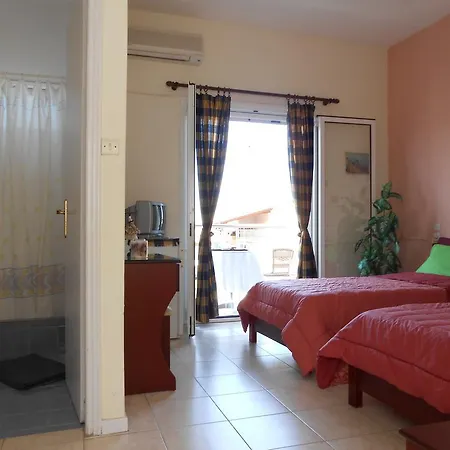 Hotel Neon Astron Kamena Vourla